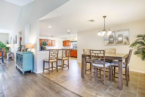 Casa en venta en Port St. Lucie, Florida, 4 dormitorios, 281.4 m2 № 2078328 - foto 15