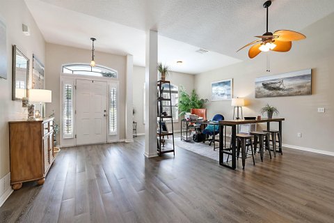 Casa en venta en Port St. Lucie, Florida, 4 dormitorios, 281.4 m2 № 2078328 - foto 4