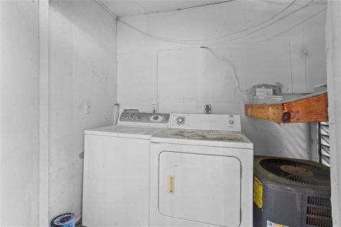 Condo in Orlando, Florida, 2 bedrooms  № 1800567 - photo 7