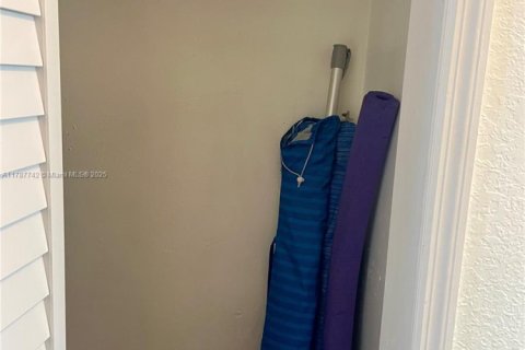 Casa en alquiler en Hollywood, Florida, 2 dormitorios, 65.03 m2 № 1863100 - foto 15