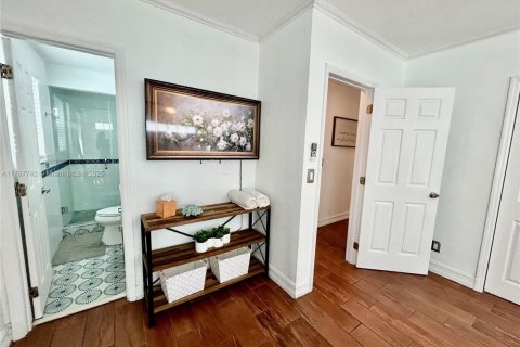 Casa en alquiler en Hollywood, Florida, 2 dormitorios, 65.03 m2 № 1863100 - foto 10