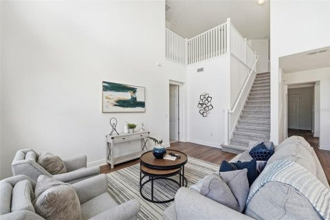 Villa ou maison à vendre à Mount Dora, Floride: 5 chambres, 285.58 m2 № 2349501 - photo 10