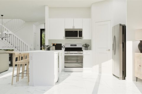 Villa ou maison à vendre à Sunrise, Floride: 3 chambres, 160.72 m2 № 2311087 - photo 3