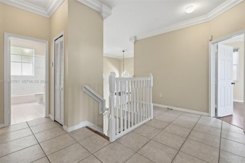 Casa en venta en Miramar, Florida, 4 dormitorios, 245.08 m2 № 2027336 - foto 19