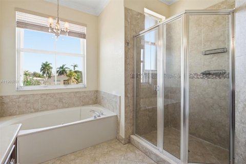 Casa en venta en Miramar, Florida, 4 dormitorios, 245.08 m2 № 2027336 - foto 24