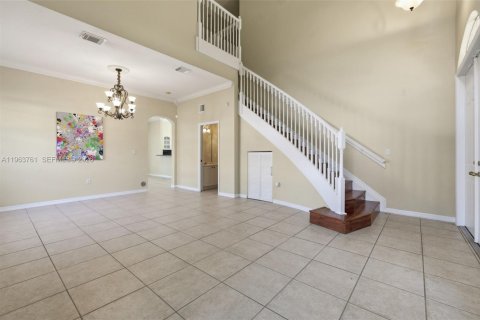 Casa en venta en Miramar, Florida, 4 dormitorios, 245.08 m2 № 2027336 - foto 5