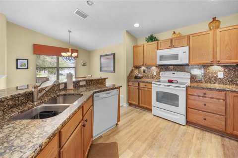 Villa ou maison à vendre à The Villages, Floride: 2 chambres, 110.27 m2 № 2411488 - photo 7