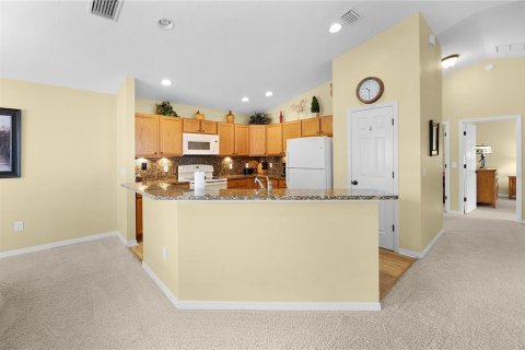 Villa ou maison à vendre à The Villages, Floride: 2 chambres, 110.27 m2 № 2411488 - photo 5
