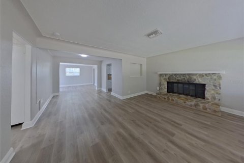 Casa en alquiler en Pinellas Park, Florida, 3 dormitorios, 121.98 m2 № 1911010 - foto 3