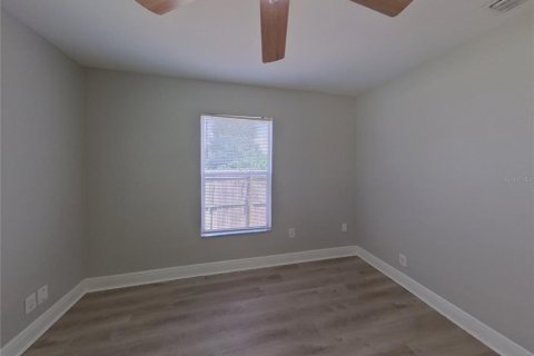 Casa en alquiler en Pinellas Park, Florida, 3 dormitorios, 121.98 m2 № 1911010 - foto 11