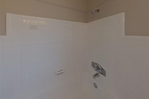 Casa en alquiler en Pinellas Park, Florida, 3 dormitorios, 121.98 m2 № 1911010 - foto 13