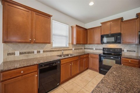 Casa en venta en Brooksville, Florida, 4 dormitorios, 183.76 m2 № 2230776 - foto 13