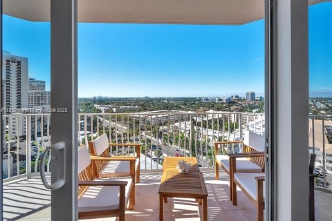 Condominio en venta en Lauderdale-by-the-Sea, Florida, 4 dormitorios, 345.97 m2 № 1928510 - foto 27