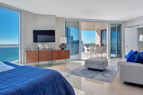 Condominio en venta en Lauderdale-by-the-Sea, Florida, 4 dormitorios, 345.97 m2 № 1928510 - foto 8