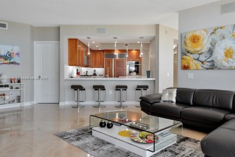 Condominio en venta en Lauderdale-by-the-Sea, Florida, 4 dormitorios, 345.97 m2 № 1928510 - foto 23