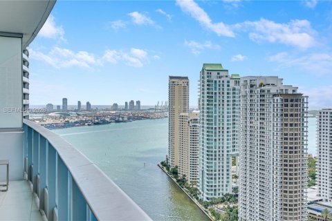 Condominio en alquiler en Miami, Florida, 2 dormitorios, 116.59 m2 № 2011744 - foto 8