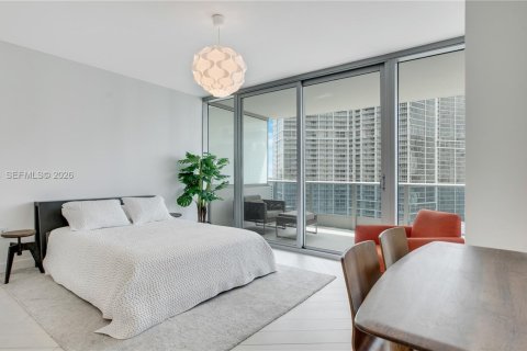 Condominio en alquiler en Miami, Florida, 2 dormitorios, 116.59 m2 № 2011744 - foto 9