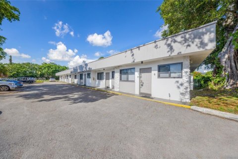 Снять в аренду кондоминиум в Холливуд, Флорида 2 спальни, 79.9м2, № 2010307 - фото 6