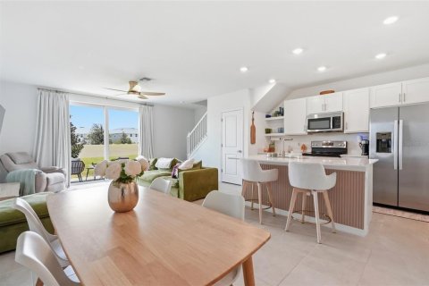 Touwnhouse à vendre à Bradenton, Floride: 3 chambres, 125.6 m2 № 2296804 - photo 7