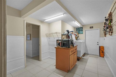 Купить виллу или дом в Лонгбоут-Ки, Флорида 4 комнаты, 208.84м2, № 1658223 - фото 7