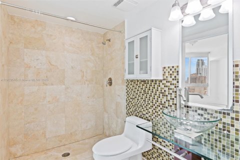 Купить кондоминиум в Майами, Флорида 2 спальни, 95.69м2, № 1966125 - фото 22