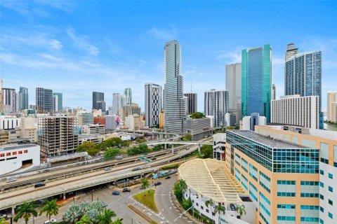 Купить кондоминиум в Майами, Флорида 2 спальни, 95.69м2, № 1966125 - фото 16