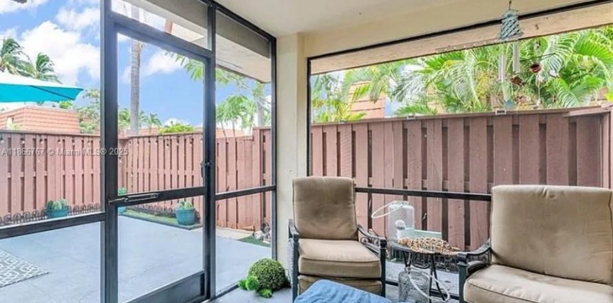 Touwnhouse à Fort Myers, Floride 3 chambres, 127.37 m2 № 1979862