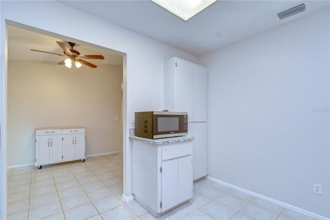 Villa ou maison à vendre à Port Richey, Floride: 3 chambres, 135.92 m2 № 2286947 - photo 29