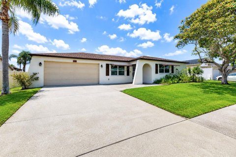 Villa ou maison à vendre à Port Richey, Floride: 3 chambres, 135.92 m2 № 2286947 - photo 2