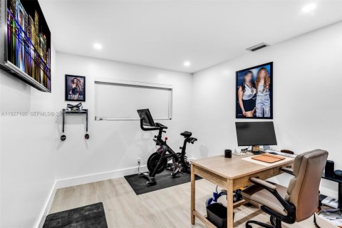 Villa ou maison à vendre à Cooper City, Floride: 4 chambres, 216.74 m2 № 1987832 - photo 29