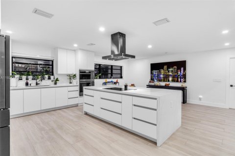 Villa ou maison à vendre à Cooper City, Floride: 4 chambres, 216.74 m2 № 1987832 - photo 12