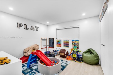 Villa ou maison à vendre à Cooper City, Floride: 4 chambres, 216.74 m2 № 1987832 - photo 23