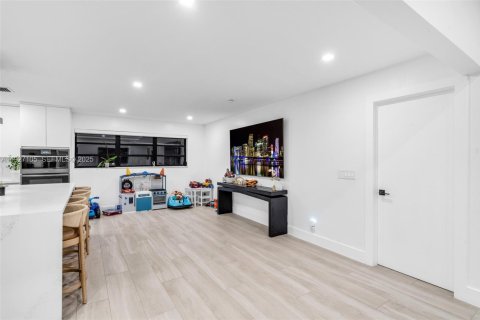 Villa ou maison à vendre à Cooper City, Floride: 4 chambres, 216.74 m2 № 1987832 - photo 14