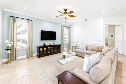 House in Boynton Beach, Florida 6 bedrooms, 404.68 sq.m. № 2177620 - photo 23