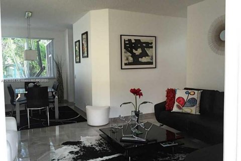 Villa ou maison à vendre à Weston, Floride: 3 chambres, 150.5 m2 № 1967332 - photo 8