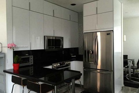 Villa ou maison à vendre à Weston, Floride: 3 chambres, 150.5 m2 № 1967332 - photo 5