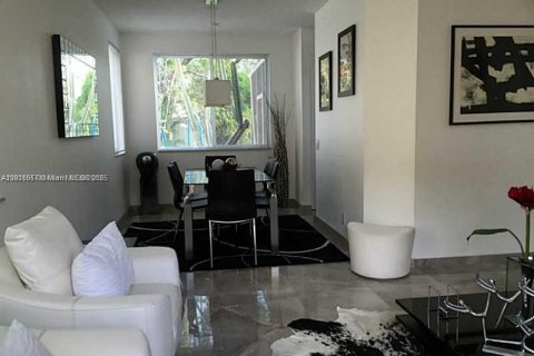 Villa ou maison à vendre à Weston, Floride: 3 chambres, 150.5 m2 № 1967332 - photo 7