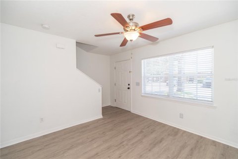 Купить таунхаус в Киссимми, Флорида 5 комнат, 89.19м2, № 2223001 - фото 3