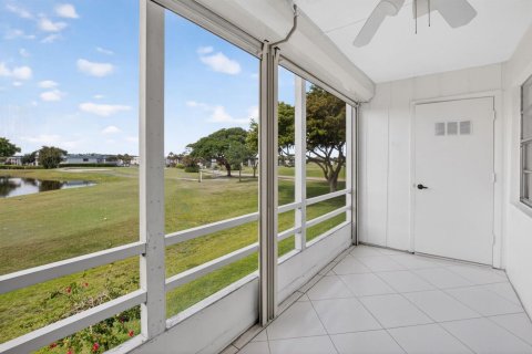 Condo in Delray Beach, Florida, 2 bedrooms  № 2251540 - photo 15