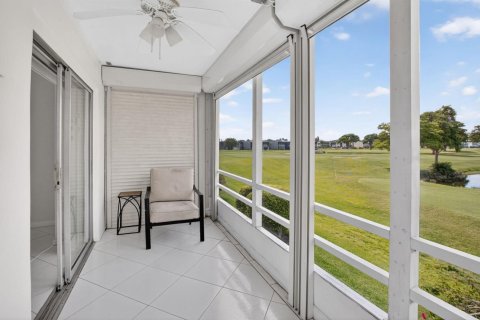 Condo in Delray Beach, Florida, 2 bedrooms  № 2251540 - photo 16