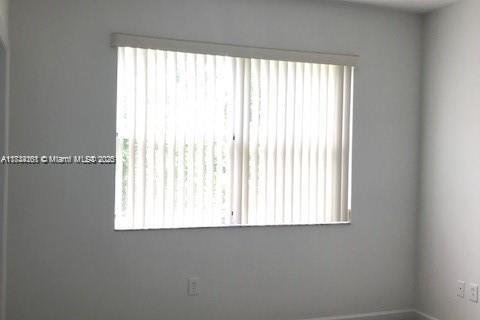 Townhouse in Homestead, Florida 3 bedrooms, 108.6 sq.m. № 1763618 - photo 8