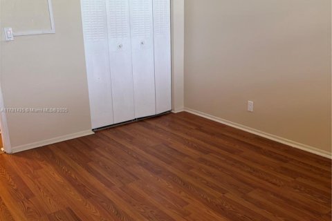 Copropriété à vendre à Davie, Floride: 2 chambres, 72 m2 № 1696512 - photo 18