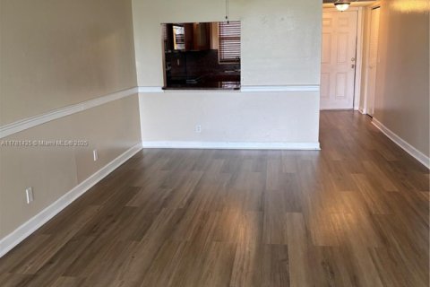 Copropriété à vendre à Davie, Floride: 2 chambres, 72 m2 № 1696512 - photo 8