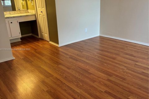 Copropriété à vendre à Davie, Floride: 2 chambres, 72 m2 № 1696512 - photo 12