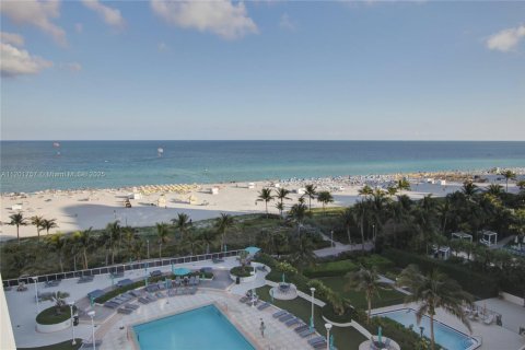 Condo in Miami Beach, Florida № 1982389 - photo 3