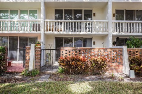 Condo in Clearwater, Florida, 1 bedroom  № 1608674 - photo 27
