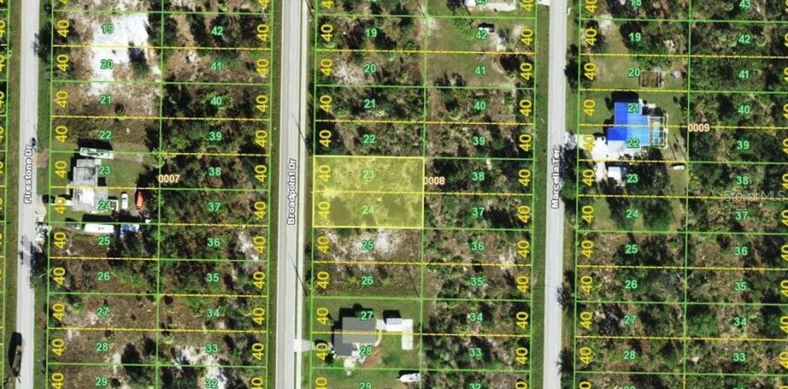 Terreno en Punta Gorda, Florida № 2228701