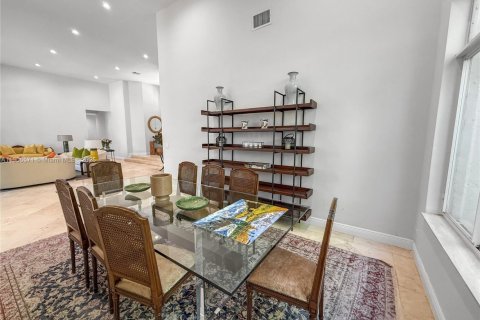 Villa ou maison à louer à Weston, Floride: 5 chambres, 372.17 m2 № 1957134 - photo 24