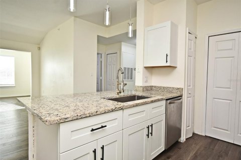 Condominio en alquiler en Orlando, Florida, 3 dormitorios, 122.45 m2 № 1900539 - foto 20