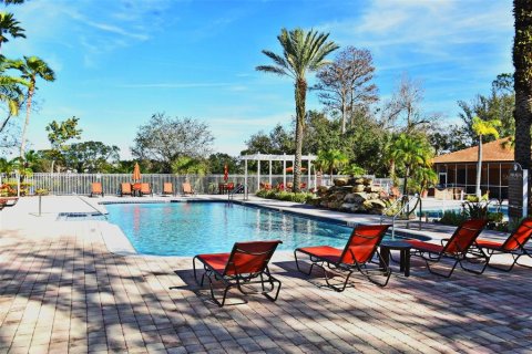 Condominio en alquiler en Orlando, Florida, 3 dormitorios, 122.45 m2 № 1900539 - foto 2
